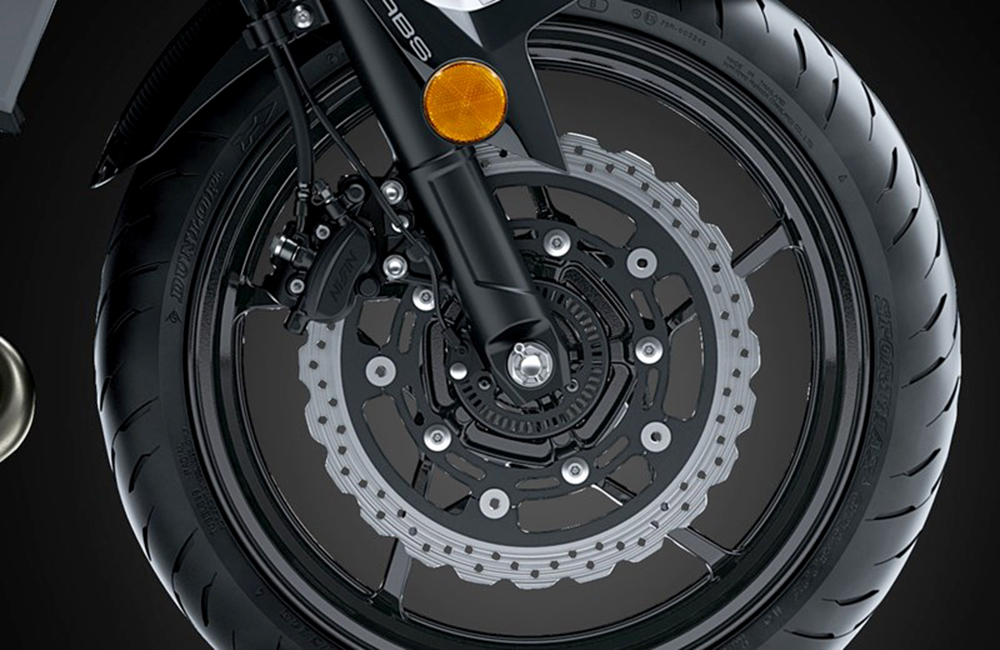 Phanh dĩa trước Z400 ABS 2023